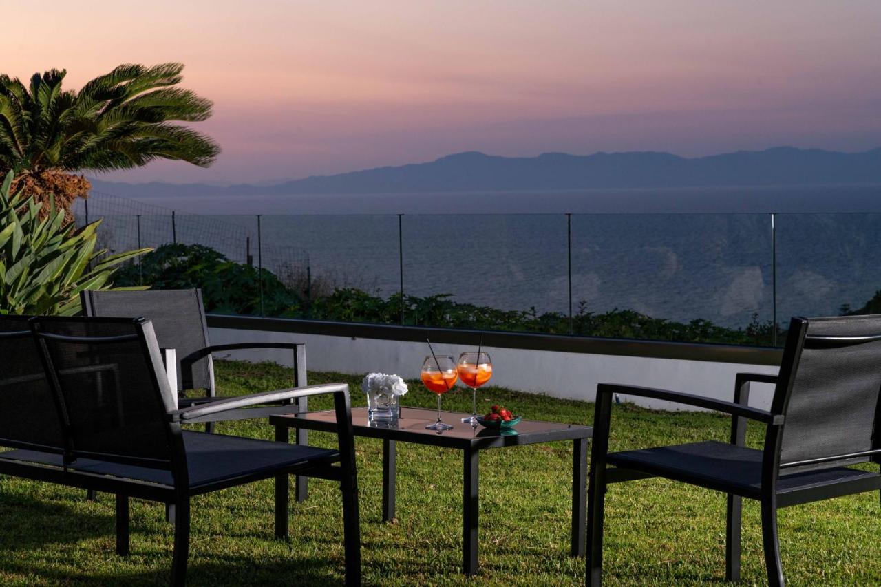 Island Hills Apartment Rhodes City Екстериор снимка